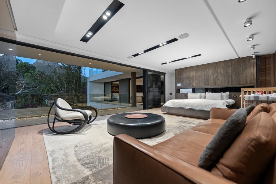 4 Bedroom Property for Sale in Camps Bay Western Cape